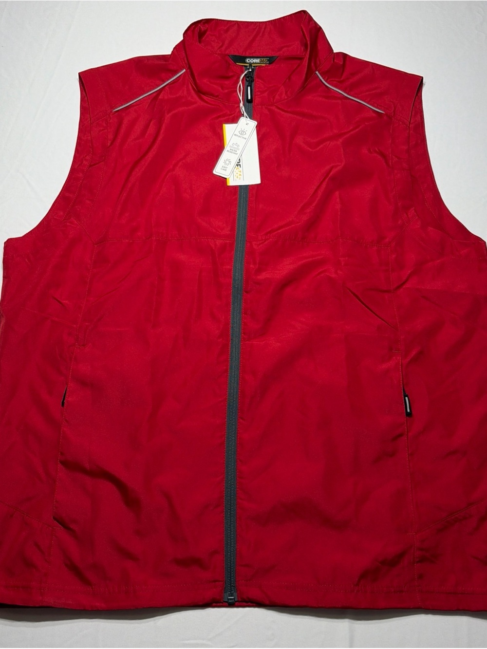 Core 365 Red lightweight Sleeveless Zip Front Vest